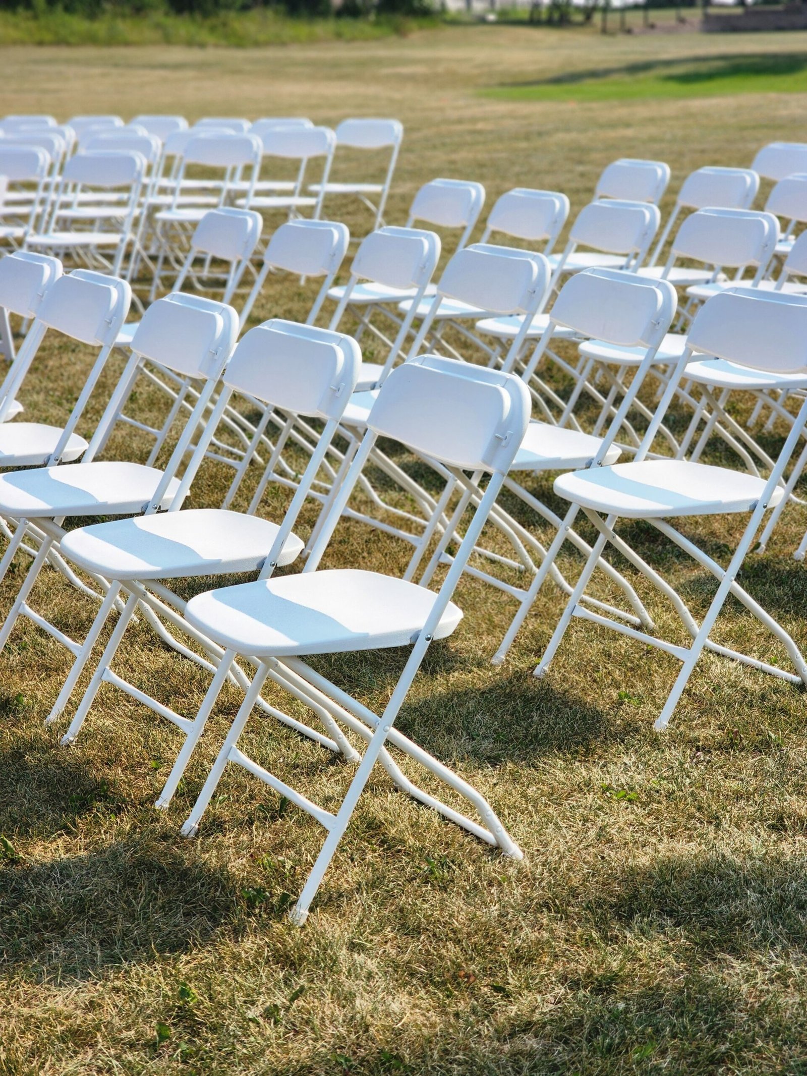 White Folding chairs